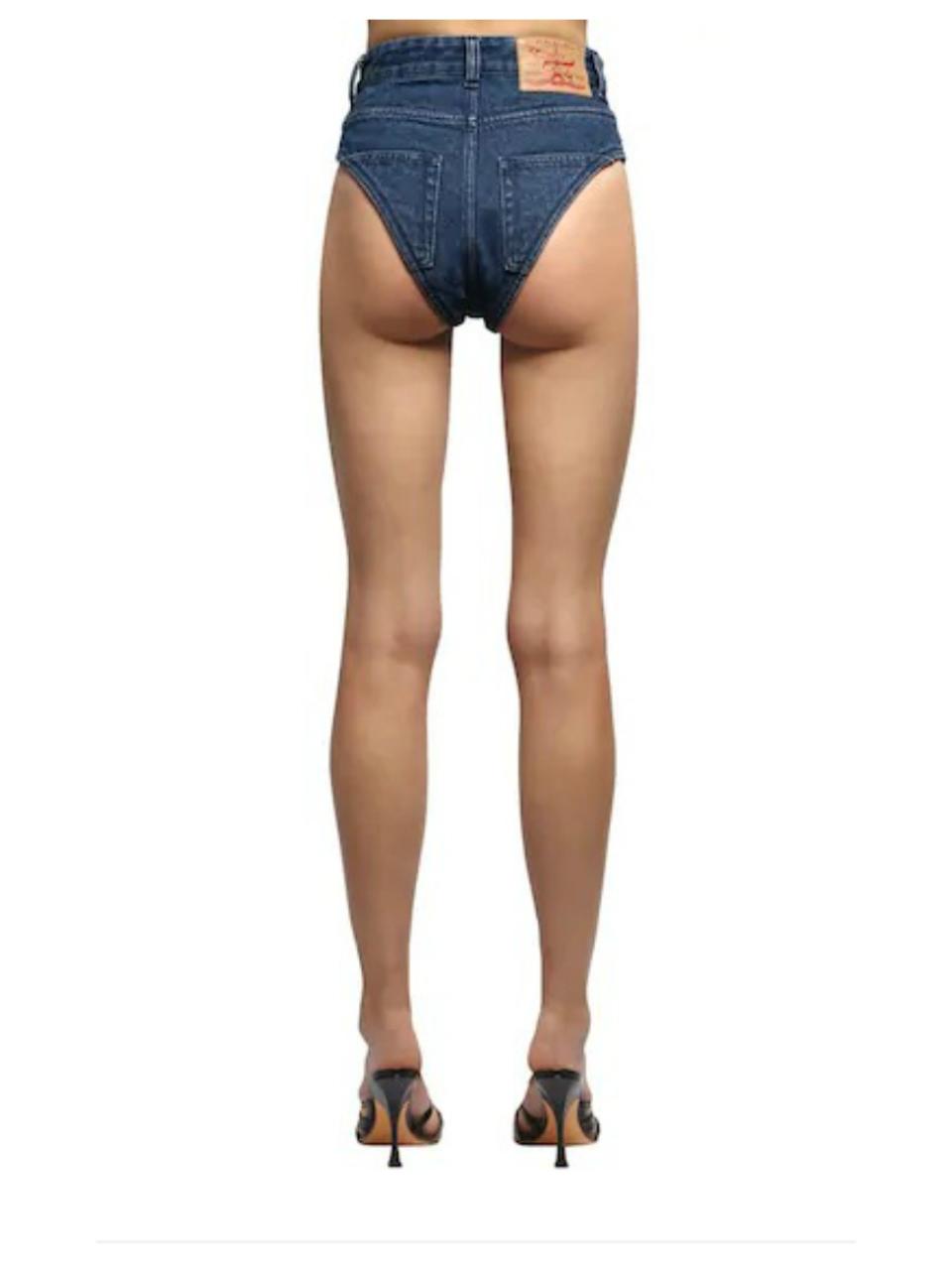 Some users have compared the shorts to a nappy. Photo: Y Project