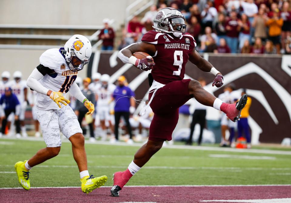 Jacardia Wright (9) of the Missouri State Bears scores a touchdown as the Bears took on the Western Illinois Leathernecks at Plaster Stadium on Saturday, Oct. 29, 2022. 