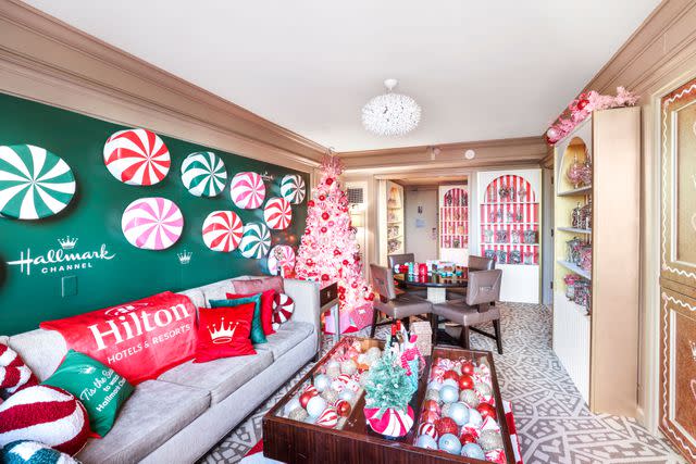 <p>Hilton</p> â€œHallmarkâ€™s Holiday Sweetest Suiteâ€ at Hilton New York Times Square