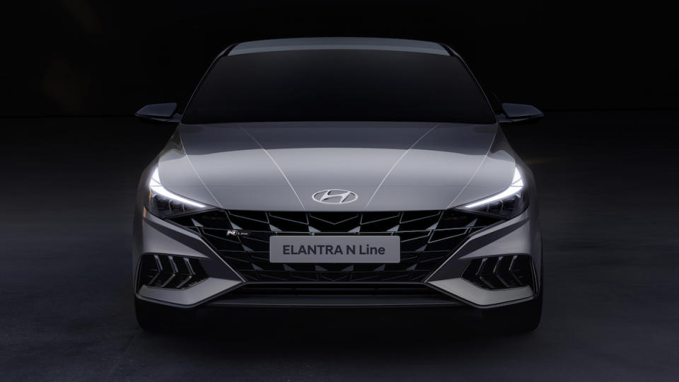 ELANTRA_N Line_FRONT.jpg