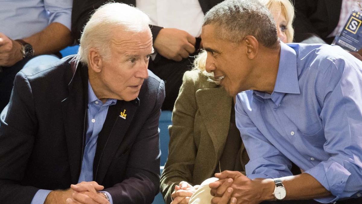 Barack Obama And Joe Biden Visit A Bakery Together Proving The Bromance