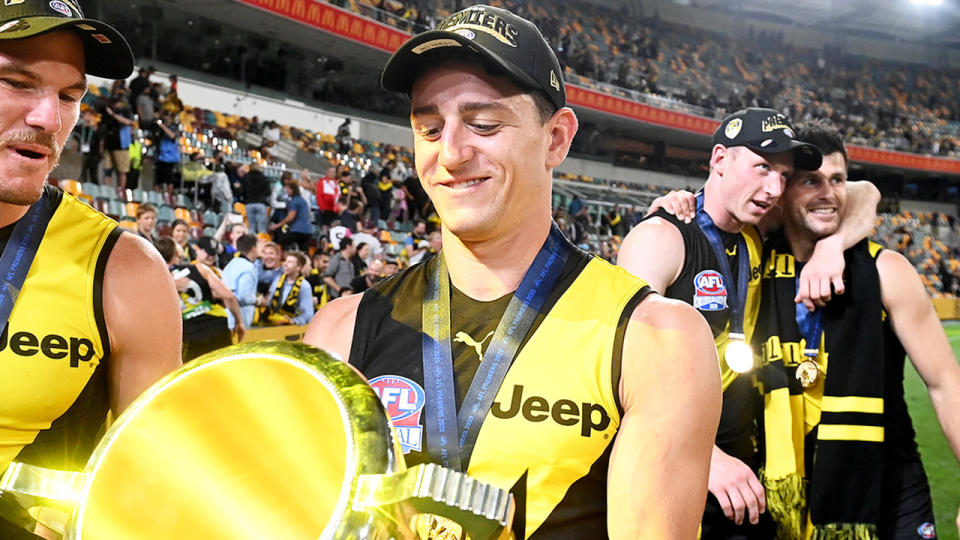 Three-time Tigers premiership winner Jason Castagna (pictured) has called time on his AFL career at the age of 26. (Getty Images)