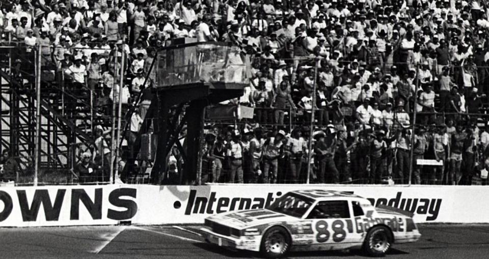 DOVER, DE - MAY 16: Bobby Allison #88 takes the checkered with a margin of 3 laps and 6 seconds at the Mason-Dixon 500. Bobby Allison\