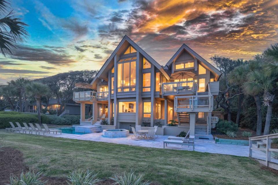 The Today show will be broadcast live Friday morning from this Vrbo luxury two-story beachfront vacation house at Sea Pines Resort featuring a private pool, panoramic views of the ocean, multiple decks and outdoor seating.