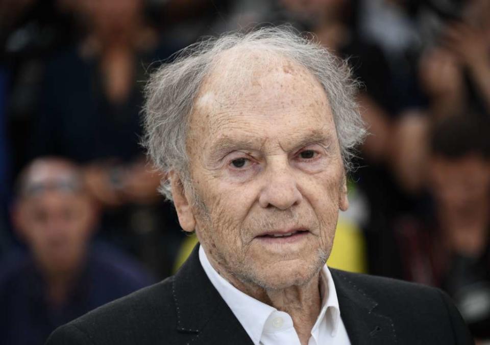 17 juin - Jean-Louis Trintignant - Figure incontournable du cinéma et du théâtre français, Jean-Louis Trintignant est décédé le vendredi 17 juin à 91 ans. <br /><br />L'acteur de "Et Dieu... créa la femme", "Un homme et une femme" et "Amour" est "mort paisiblement, de vieillesse" a précisé son épouse Mariane Hoepfner Trintignant.<br /><br /><a href="https://www.huffingtonpost.fr/entry/jean-louis-trintignant-est-mort_fr_62ac9816e4b06594c1d5d9b2"><strong>>>> Lire notre article par ici﻿</strong></a>