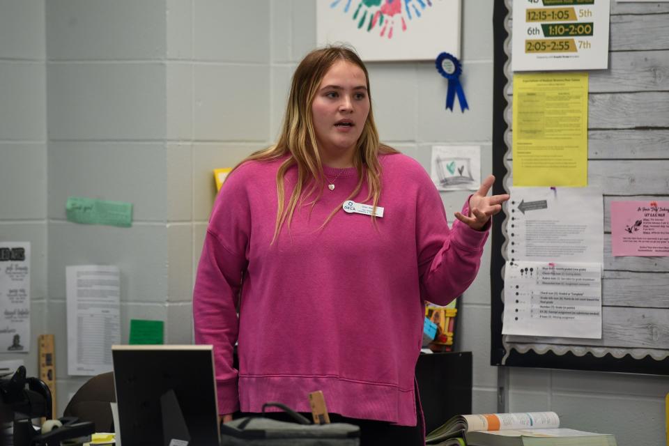 VP of DECA leadership and competition and Lincoln student Graci Sheriff speaks at the first DECA meeting on Tuesday, Nov. 28, 2023 at Jefferson High School in Sioux Falls. Other schools that are involved in DECA are Lincoln High School and Roosevelt High School in the Sioux Falls School District.