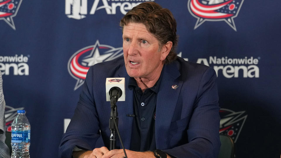 Mike Babcock was named head coach of the Columbus Blue Jackets this summer. (Photo by Jason Mowry/Getty Images)