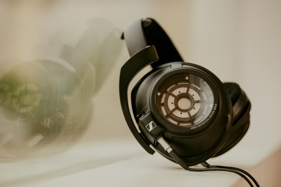 The Sennheiser HD 820 arrives this summer, retailing for $3,000. Source: Sennheiser