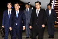 <p> South Korean National Security Advisor Chung Eui-yong, center left, National Intelligence Service Director Suh Hoon, center right, and other delegates return from North Korea at Seoul Airport in Seongnam, South Korea, Wednesday, Sept. 5, 2018. A South Korean delegation met with North Korean leader Kim Jong Un on Wednesday during a visit to arrange an inter-Korean summit planned for this month and help rescue faltering nuclear diplomacy between Washington and Pyongyang.(Yun Dong-jin/Yonhap via AP) </p>