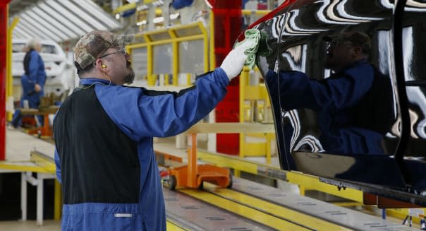 Chrysler Group CEO Sergio Marchionne Visits Assembly Plant After $1 Billion Investment