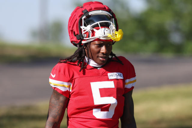 Chiefs WR Hollywood Brown unlikely to play in next week's season opener,  Andy Reid says - Yahoo Sports