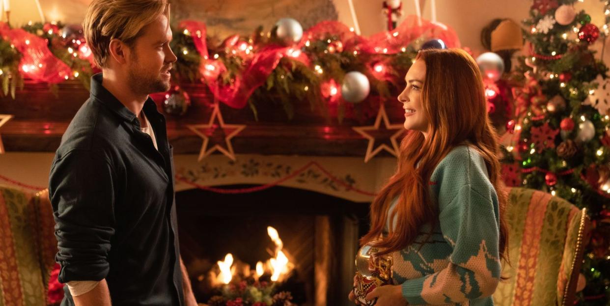 netflix fans say same thing about falling for christmas