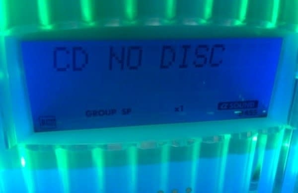 cd player reading cd no disc