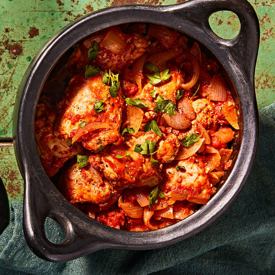 Terra-Cotta Stewed Chicken