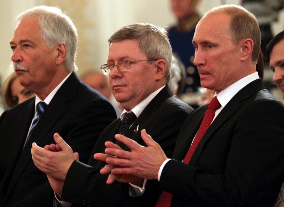 Russian Prime Minister Vladimir Putin (R) , State Duma Speaker Boris Gryzlov (L) and Federation Council Deputy Chief Alexander Torshin (C) attend a presentation ceremony of state awards in the Kremlin on June 12, 2011 in Moscow, Russia. (Photo: Konstantin Zavrazhin/Getty Images)