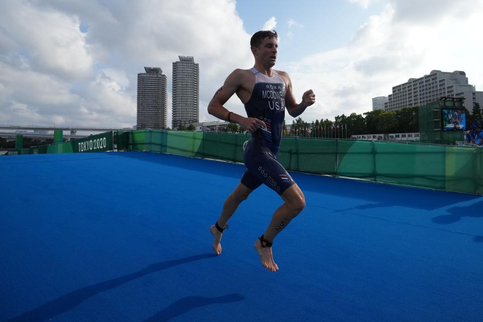 Kevin McDowell placed sixth in the men's triathlon in 1:45.54 during the Tokyo 2020 Olympic Summer Games at Odaiba Marine Park.