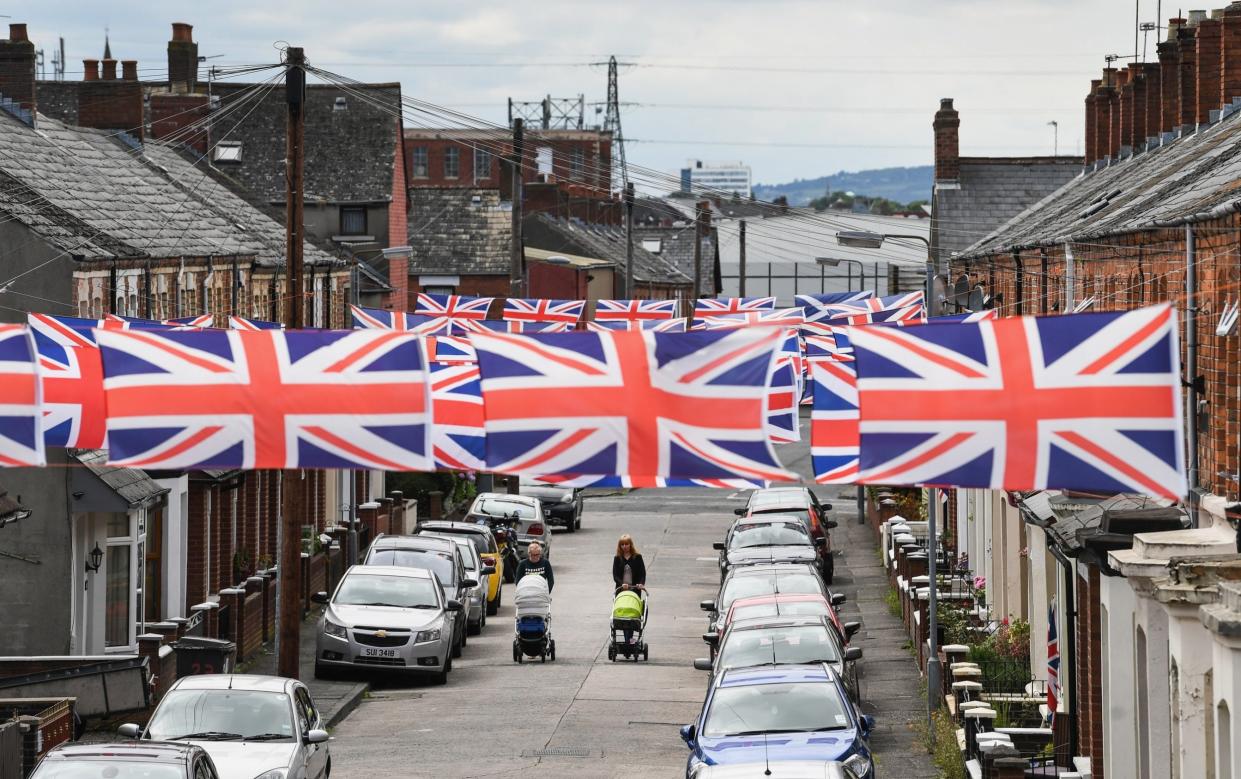 Union flags Belfast street - Jeff J Mitchell/Getty Images Europe