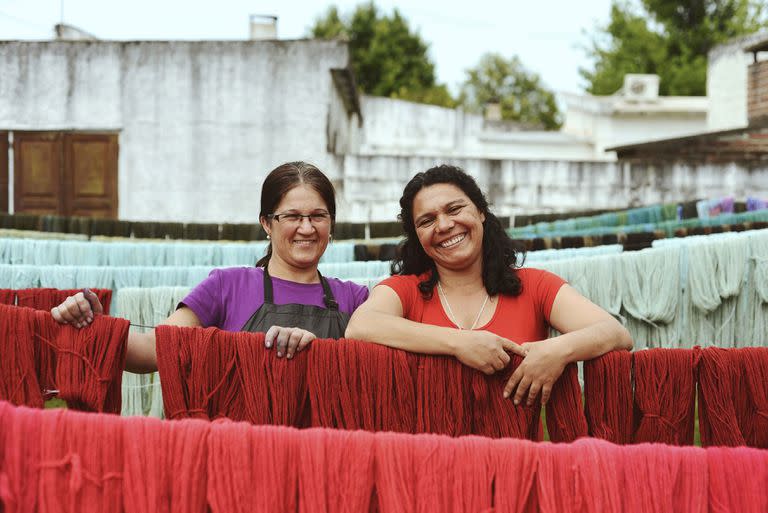 Las artesanas de Manos del Uruguay se organizan en cooperativas repartidas en todo el país