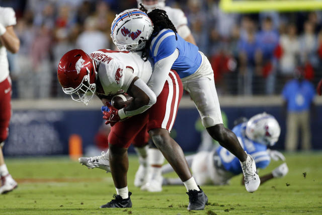 Hogs Get Some Cowboys Style Jerseys for Game in Dallas - Arkansas Fight