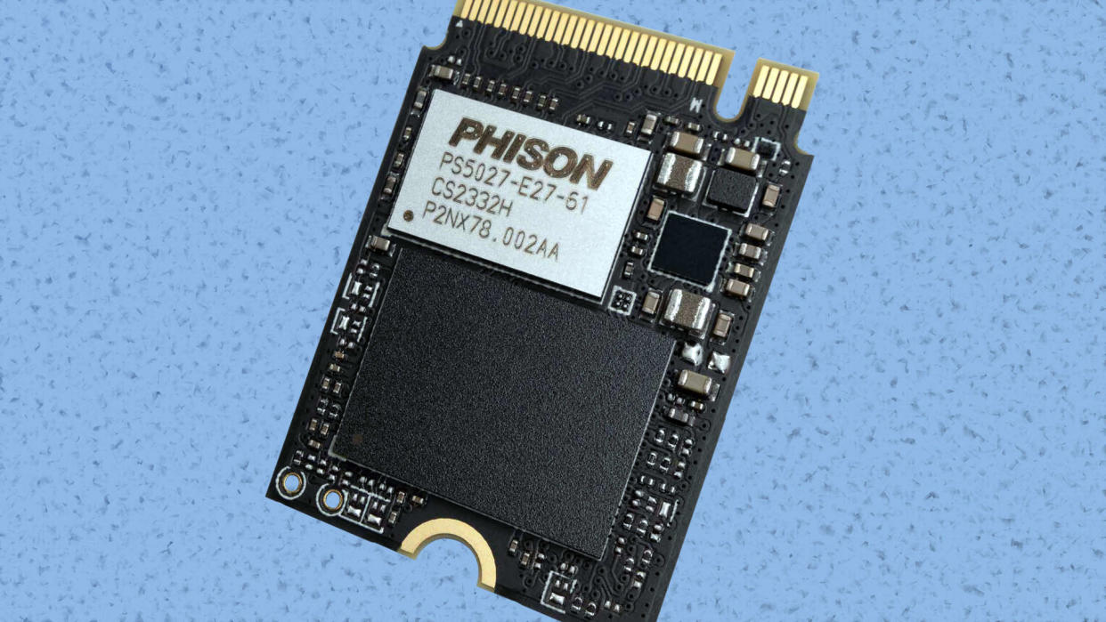  Phison E27T SSD controller against a colored background. 