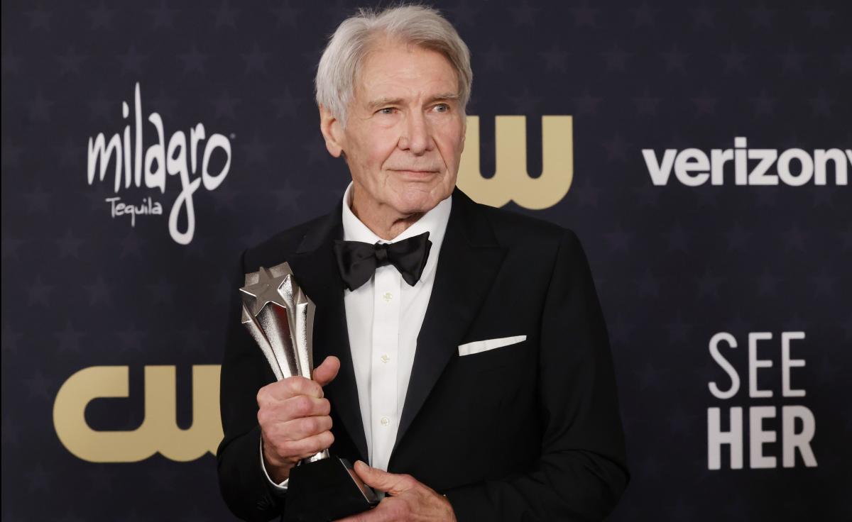 Harrison Ford Chokes Up Accepting Critics Choice Career