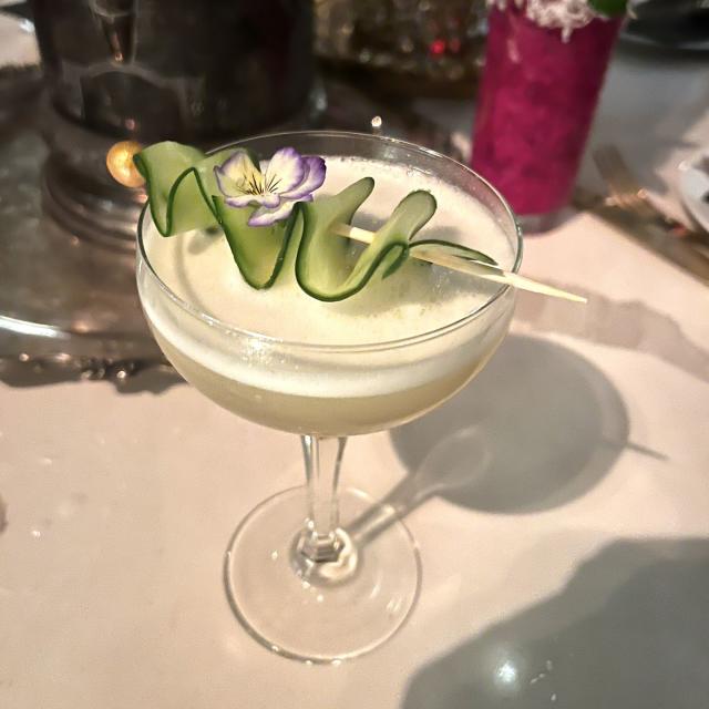 The Cocktails At Vanderpump À Paris Are Totally Over The Top