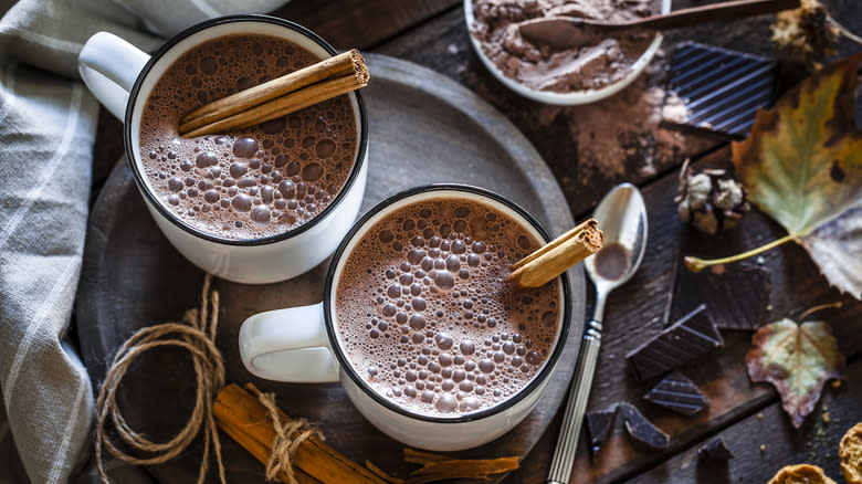 Two mugs of hot chocolate 