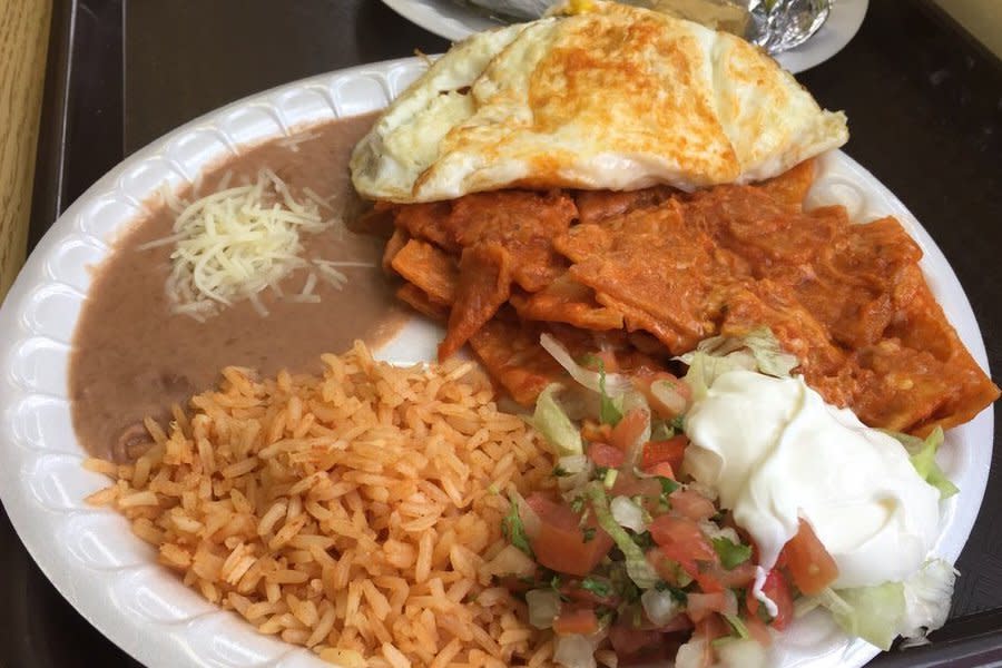 <b>Photo: Tina P./<a href="https://www.yelp.com/biz_photos/fresco-mexican-grill-bakersfield-2?utm_campaign=90c918e3-ef77-41c7-b947-8dca836243af%2Ce8ebc8fa-caff-4bc2-bcf4-521539ba0668&utm_medium=81024472-a80c-4266-a0e5-a3bf8775daa7" rel="nofollow noopener" target="_blank" data-ylk="slk:Yelp;elm:context_link;itc:0;sec:content-canvas" class="link ">Yelp</a></b>