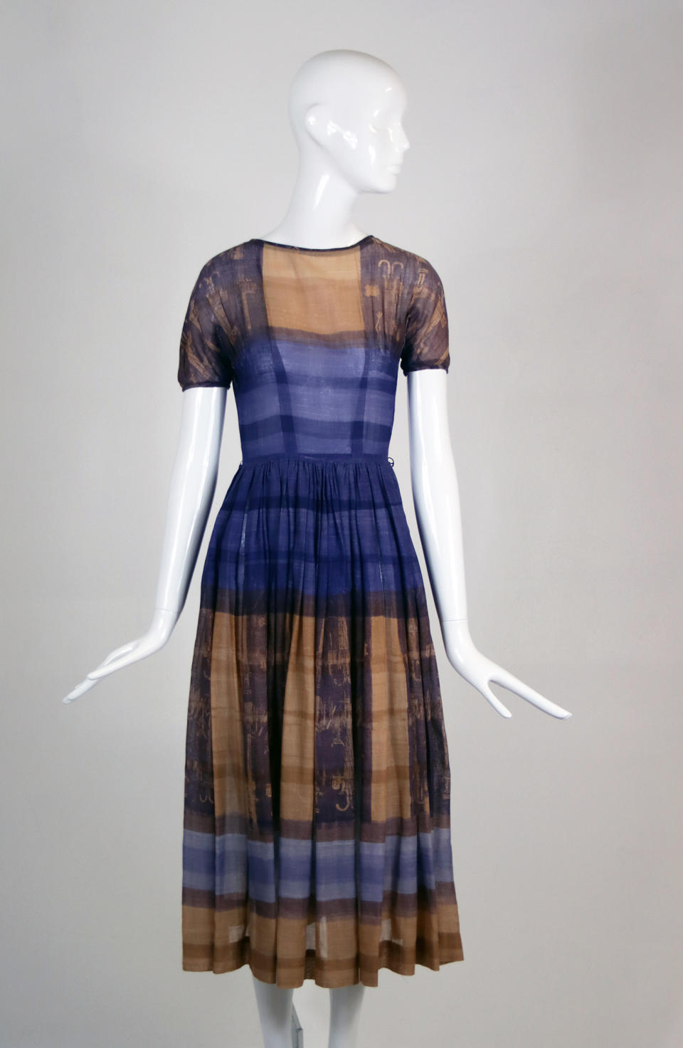 Lloyd “Kiva” New (1916-2002, Cherokee) for Kiva dress, 1950s. Screen-printed cotton. - Credit: Robert Black/Courtesy of Crystal Bridges Museum of American Art