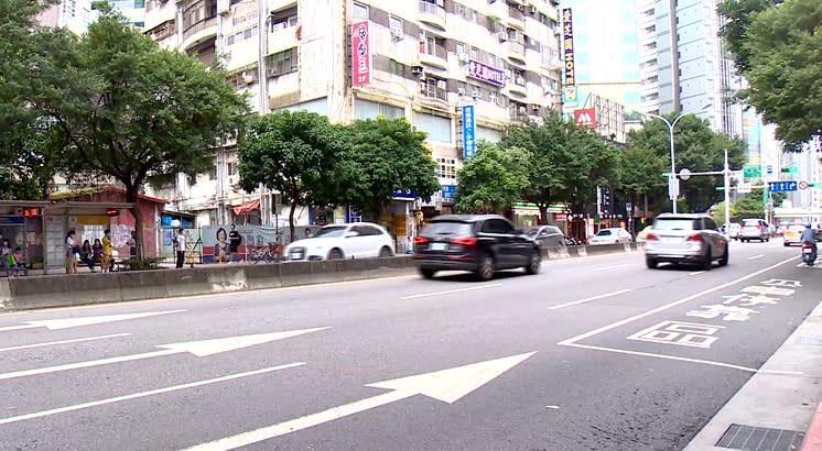 當時公安警車經過的路線。（圖／東森新聞）