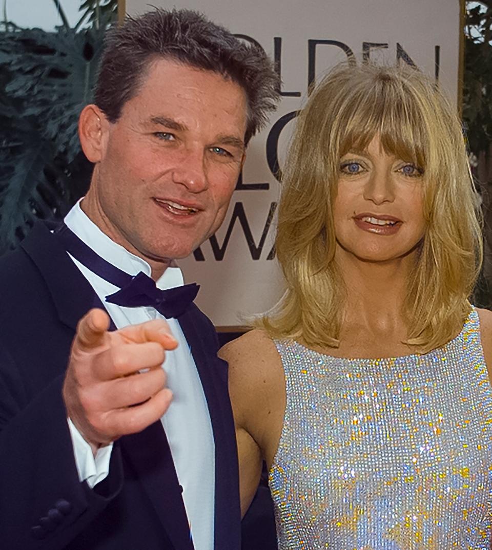 Goldie Hawn and Kurt Russell arrive at the 55th Annual Golden Globes Awards Show, January 18, 1998 in Beverly Hills, California