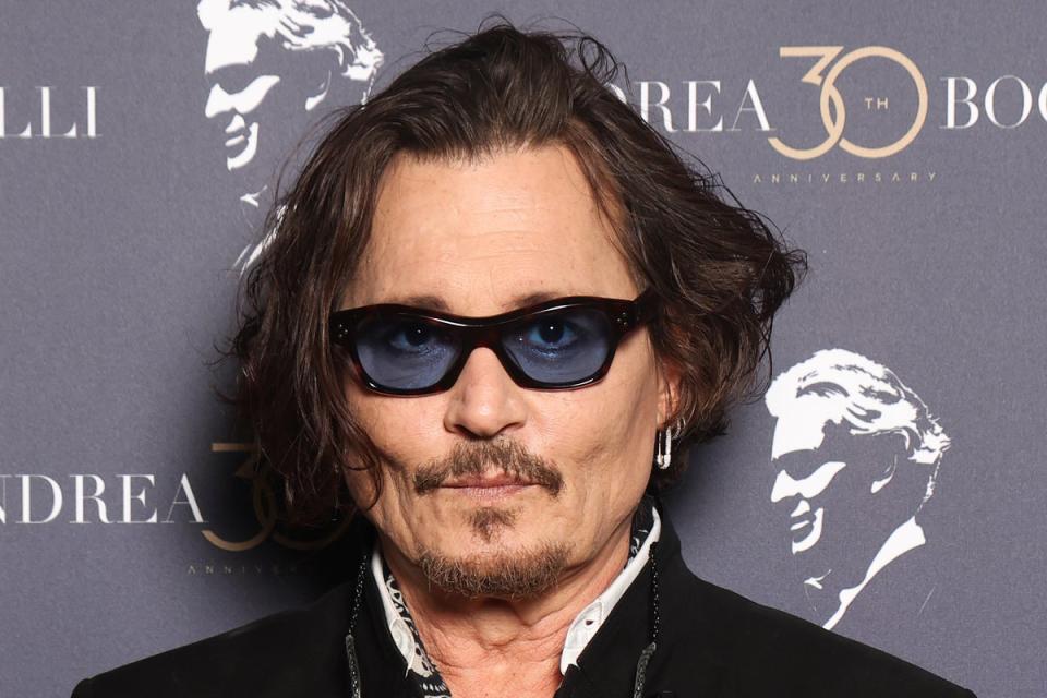 Johnny Depp partecipa a una festa 