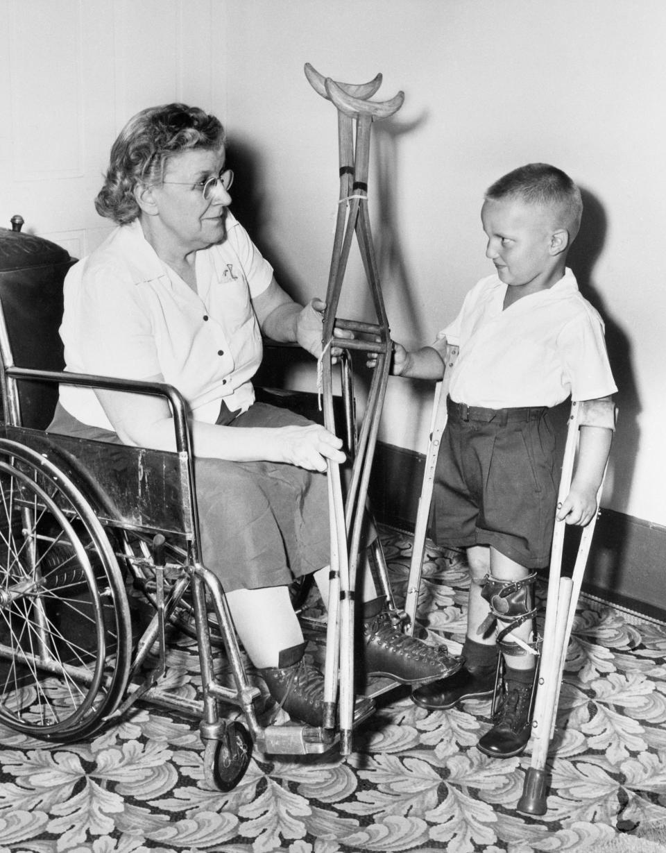 Polio patients in the 1950s