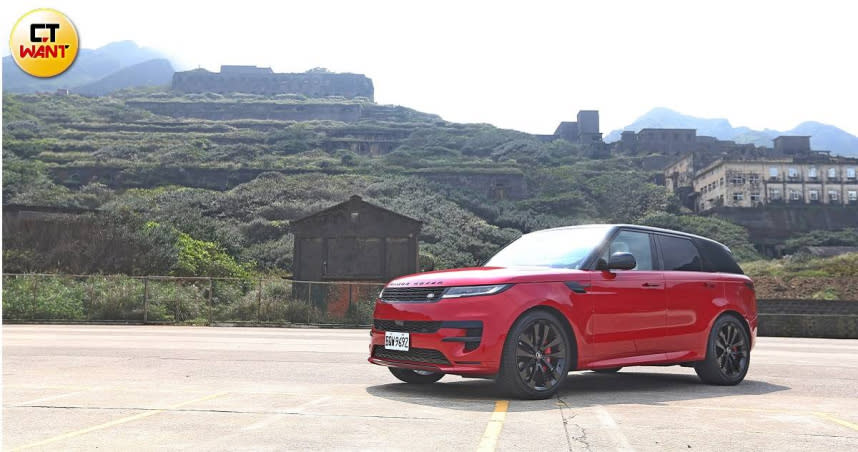 去年全球正式發表的Range Rover Sport，終於在3月正式引進台灣。（圖／趙世勳攝）