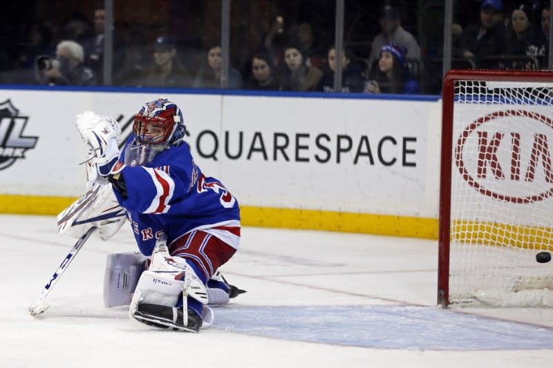 NHL: Columbus Blue Jackets at New York Rangers