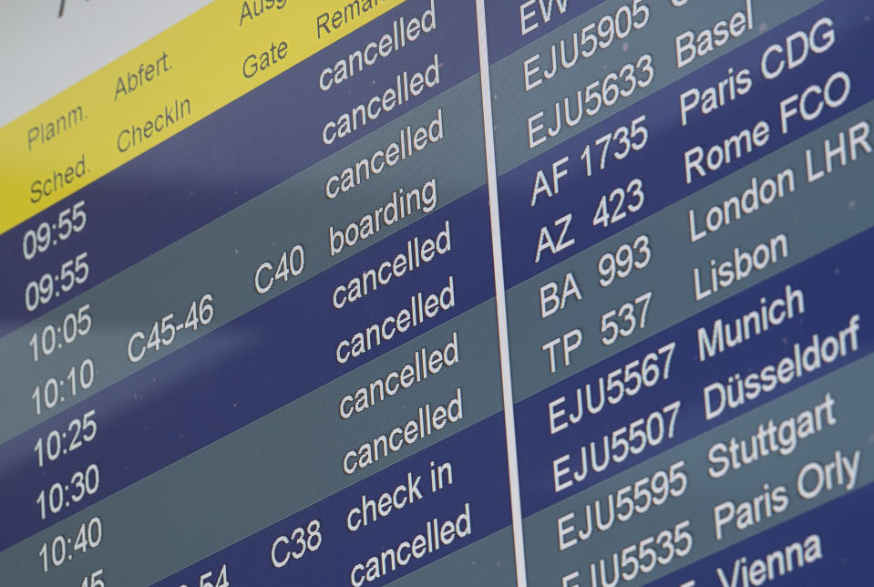 21 March 2020, Berlin: Flights at Tegel Airport are marked as "cancelled" on the information board. The senate announces further measures to stop the spread of the corona virus in Berlin. Photo: Paul Zinken/dpa (Photo by Paul Zinken/picture alliance via Getty Images)