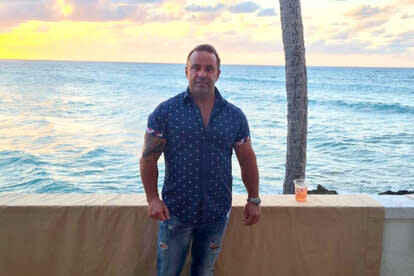 Joe Giudice at the beach