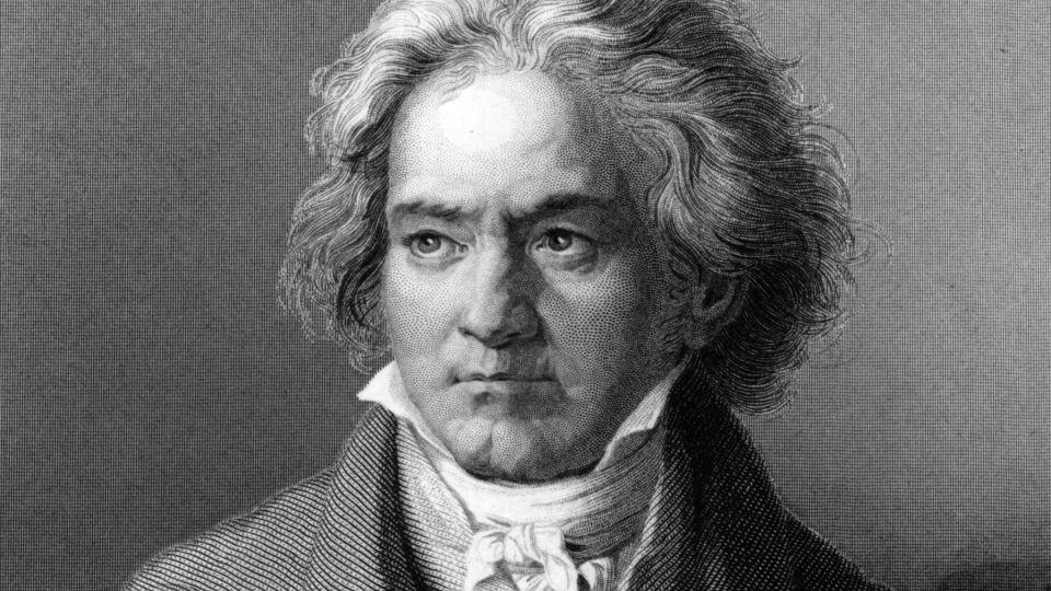 Ein Stich zeigt den deutschen Komponisten und Pianisten Ludwig van Beethoven im Jahr 1805. – Hulton Archive/Getty Images