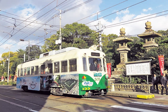 阪堺電車有點像我們的電車，部分行駛的列車仍滿有懷舊感。（劉景茵攝）