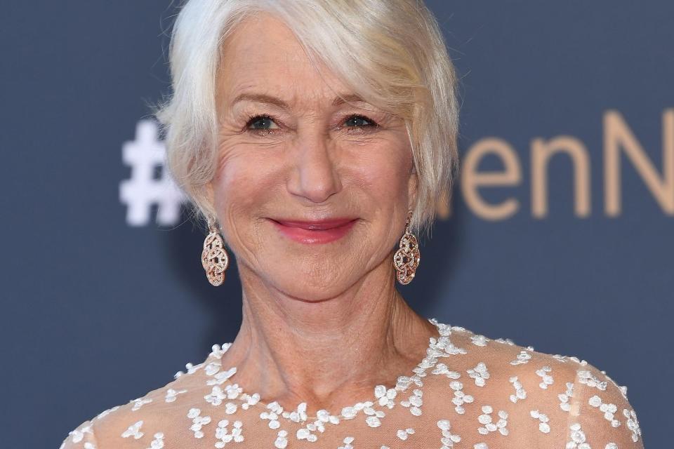 "Queen"-Star Helen Mirren wirkt immer so züchtig ... Aber auch sie hat sich schon der Nadel eines Tätowierers hingegeben. (Bild: Pascal Le Segretain/Getty Images)