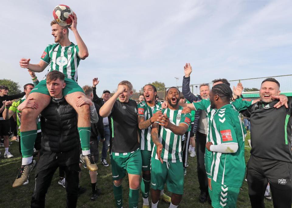 Echo: Off to Wembley - Great Wakering Rovers