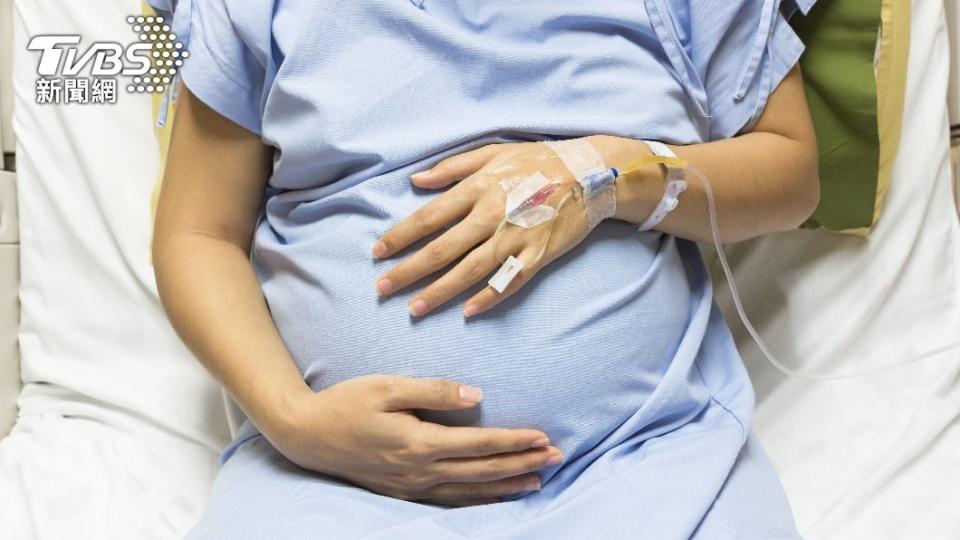 女子成功生下女兒。（示意圖／shutterstock達志影像）