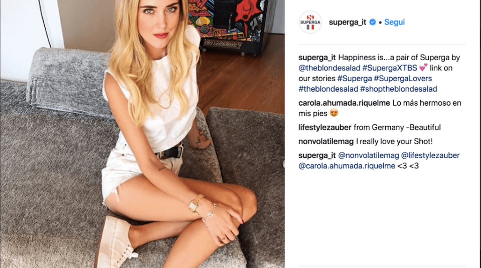 Nel corso del 2017 Superga ha firmato capsule collection in collaborazione con la piattaforma web The Blonde Salad, fondata da Chiara Ferragni. (Credits – Instagram)