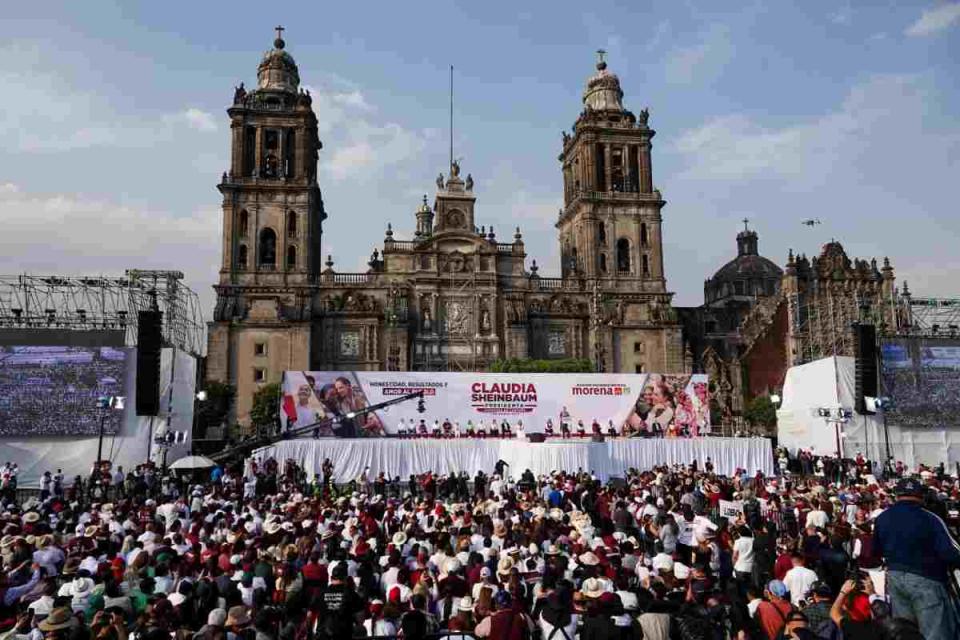 El arranque de campaña de Sheinbaum fue en el Zócalo capitalino. Foto: Cuartoscuro