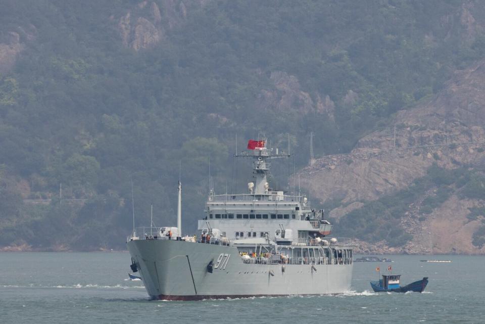 A Chinese warship sails during a military drill near Fuzhou, Fujian Province, near the Taiwan-controlled Matsu Islands that are close to the Chinese coast, China, April 8, 2023. 