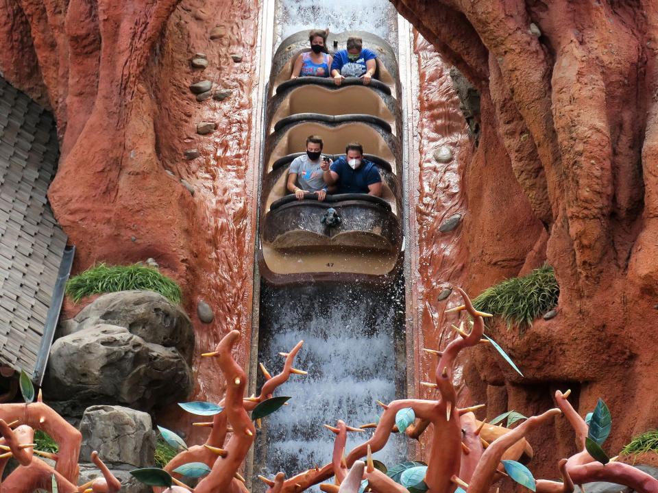 splash mountain disney world reopening