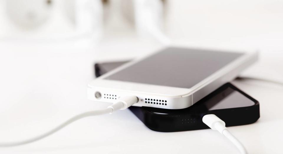 This gadget will charge your iPhone, Airpods and Apple Watch all at once. (Getty Images) 