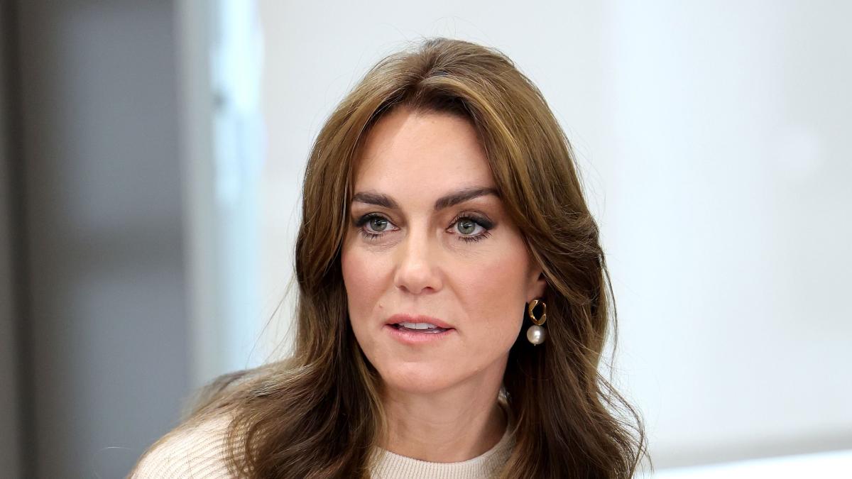 Kate Middleton Breaks Silence On The Mothers Day Photo Pulled By Agencies Confirming She Edited It