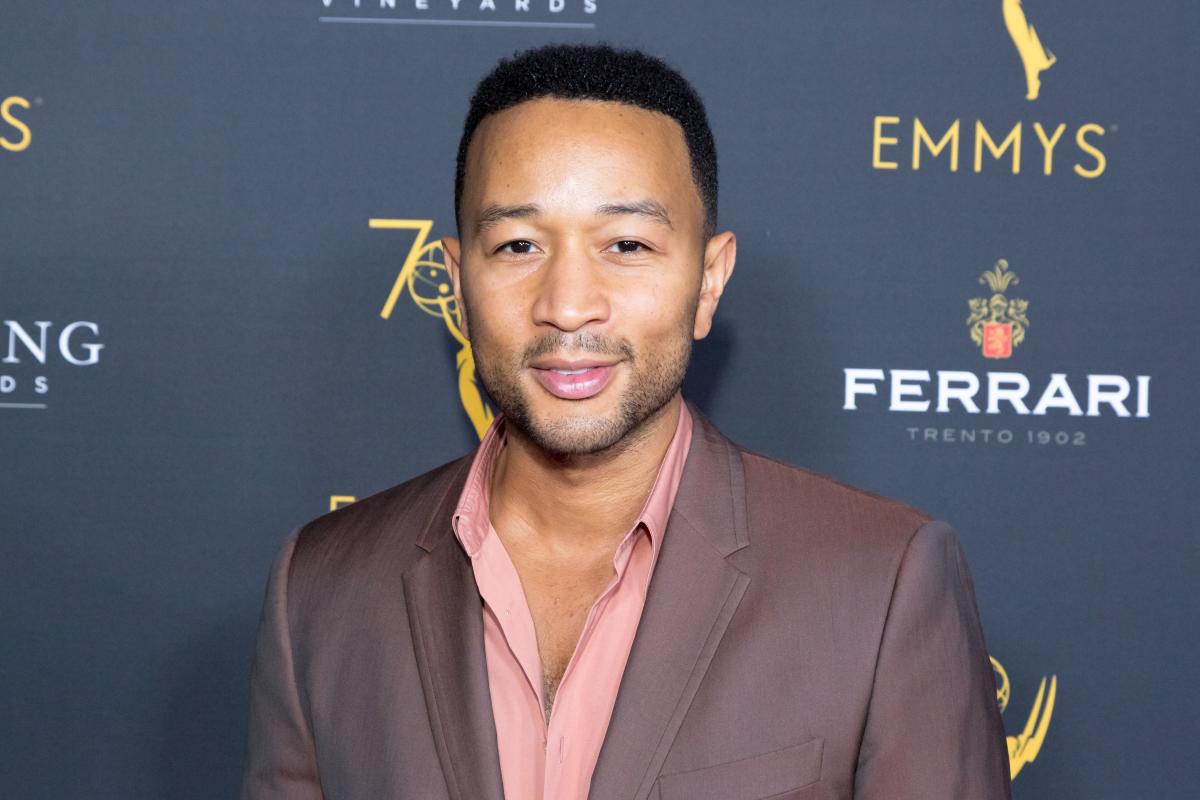 John Legend Is People Magazine S Sexiest Man Alive For 2019