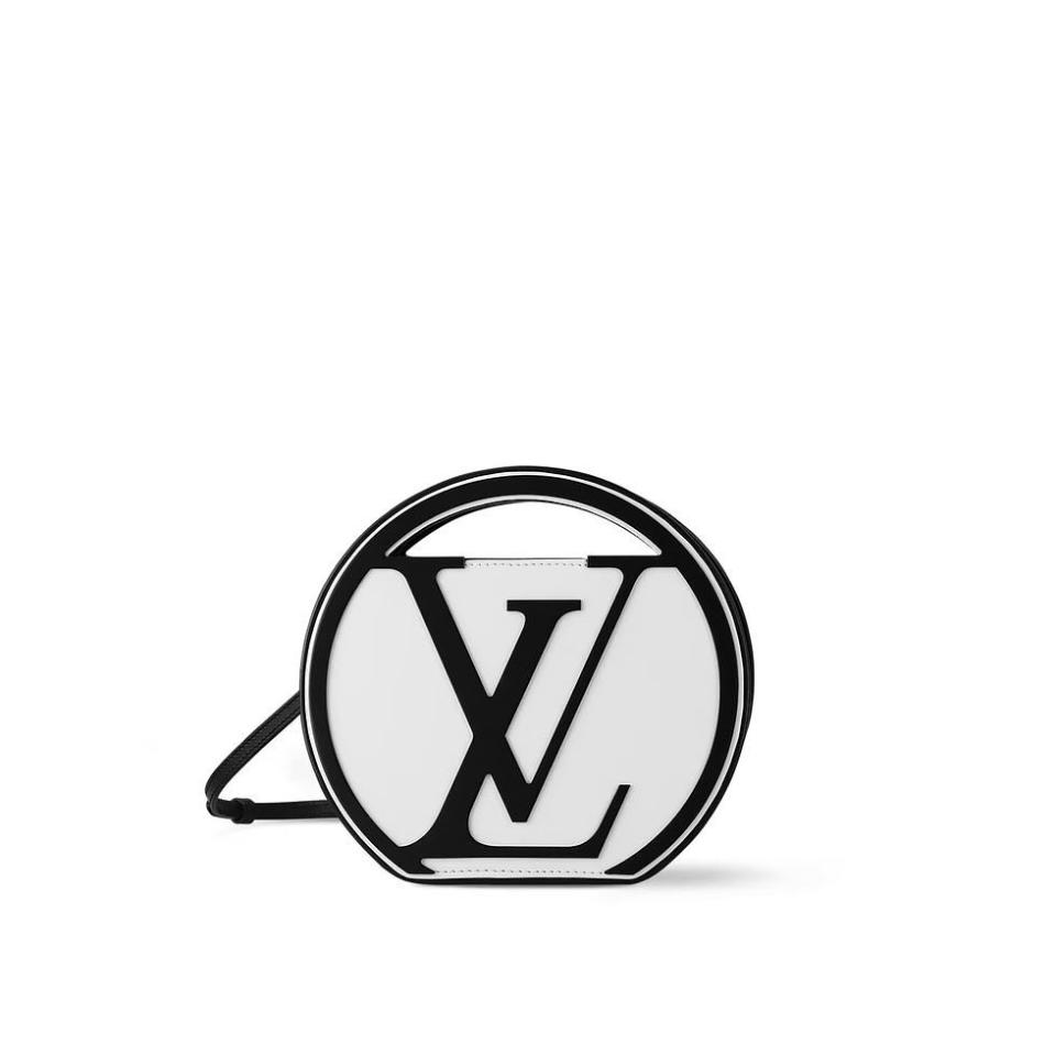 Louis Vuitton Around Me圓形手提包，NT145,000。【圖片來源：Louis Vuitton】